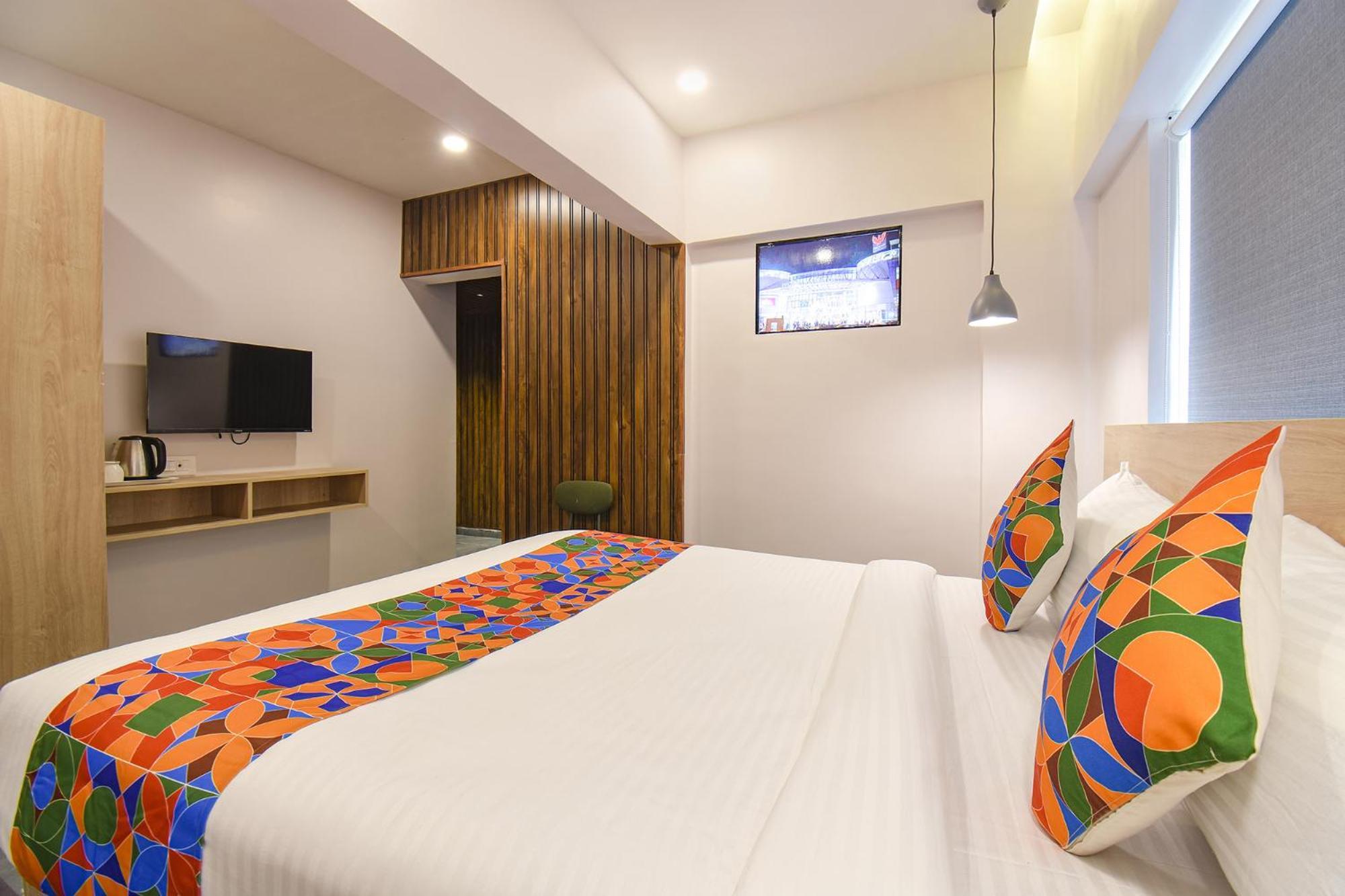 Fabhotel Olive Suite Pune Bagian luar foto
